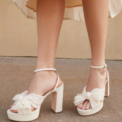 Chic Orthopedic Sandals with Unique Design