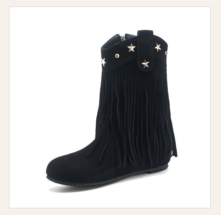 Graceful Orthopedic Boots for Modern Look