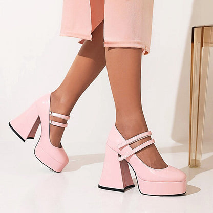 Chic Orthopedic Sandals with Unique Design