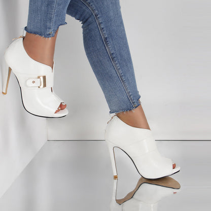 Classic Orthopedic Sandals with Timeless Style