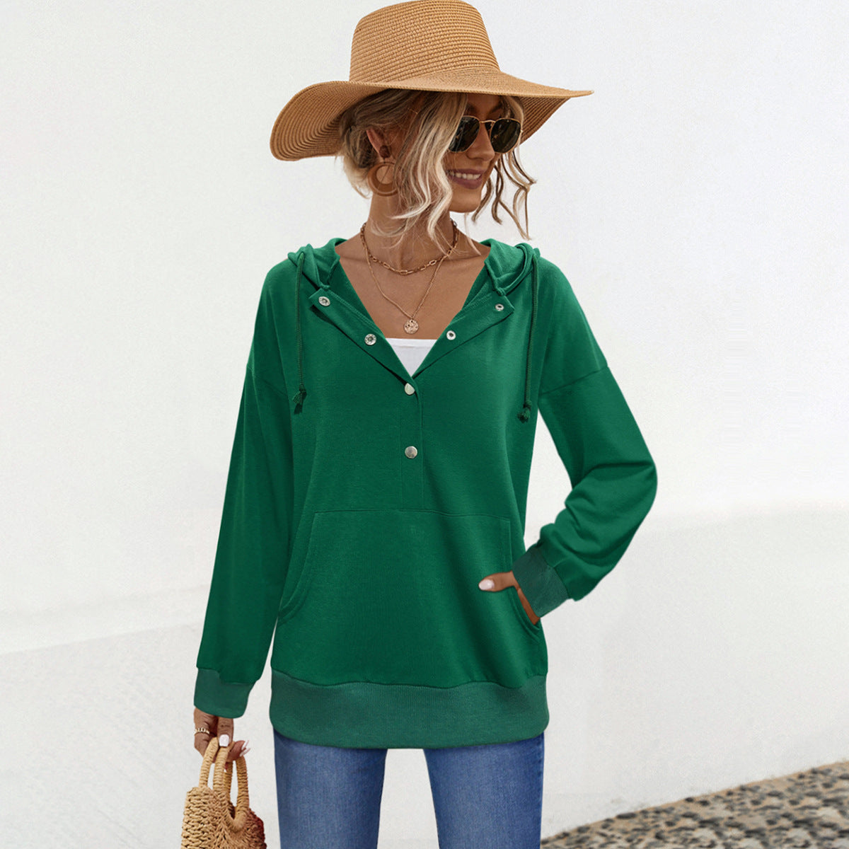 Elegantly Designed Pullover