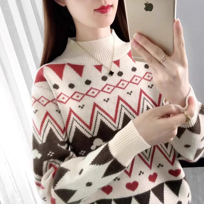Elegantly Designed Pullover