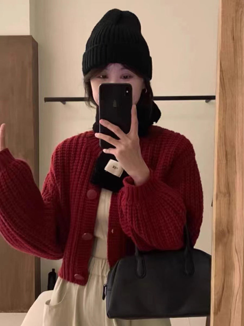 Gracefully Designed Cardigan