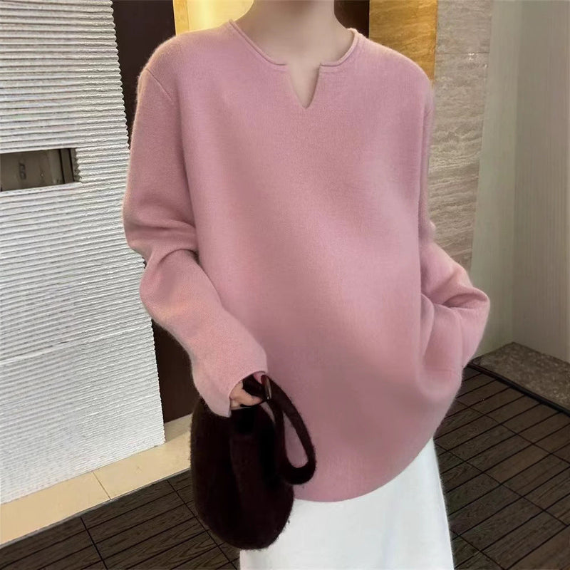 Elegantly Designed Pullover