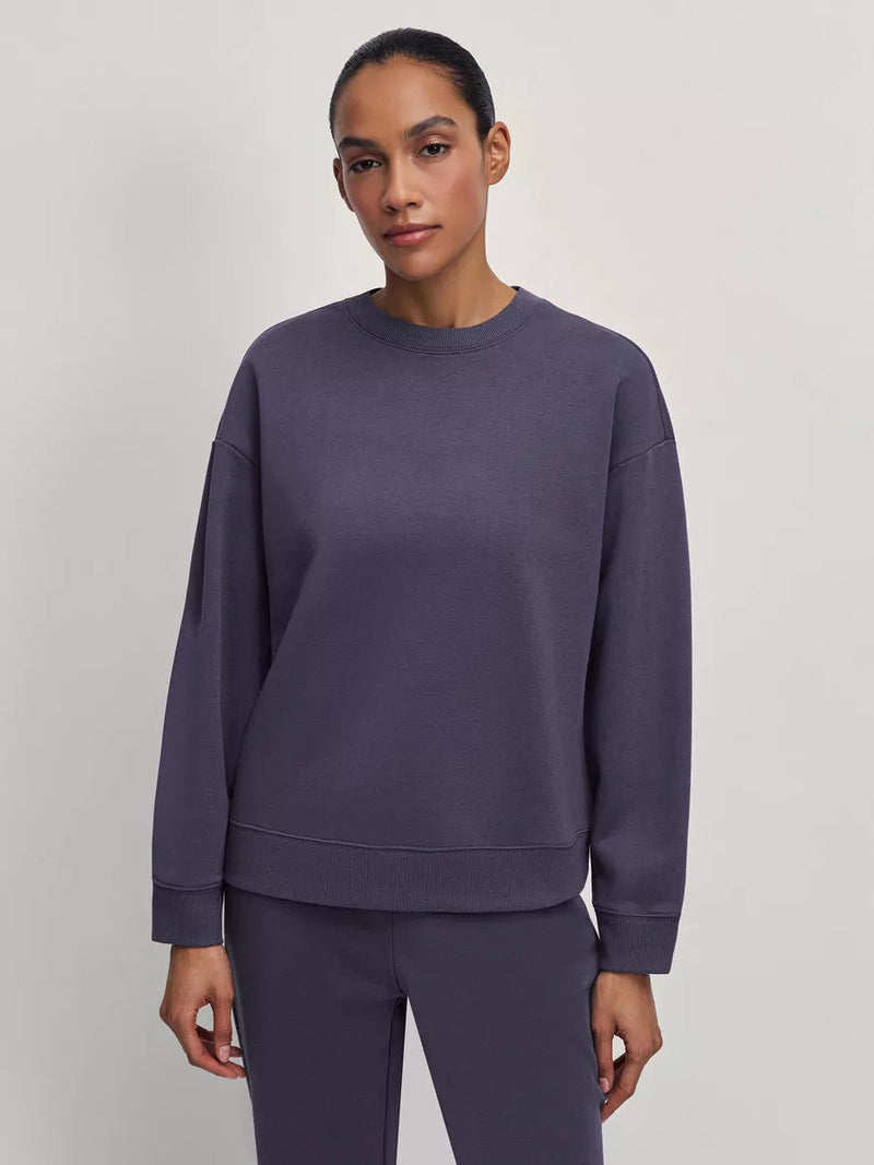 Timeless Vintage Style Pullover
