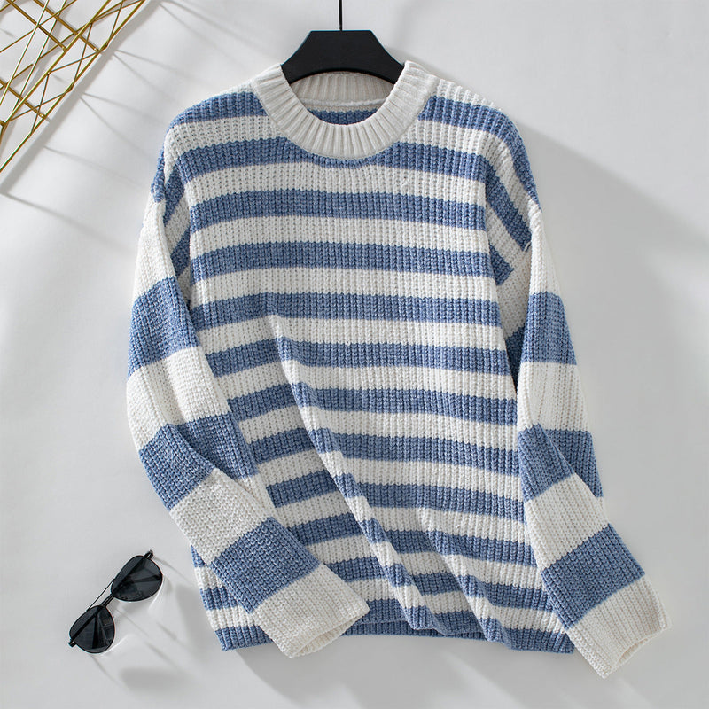 Timeless Vintage Style Pullover