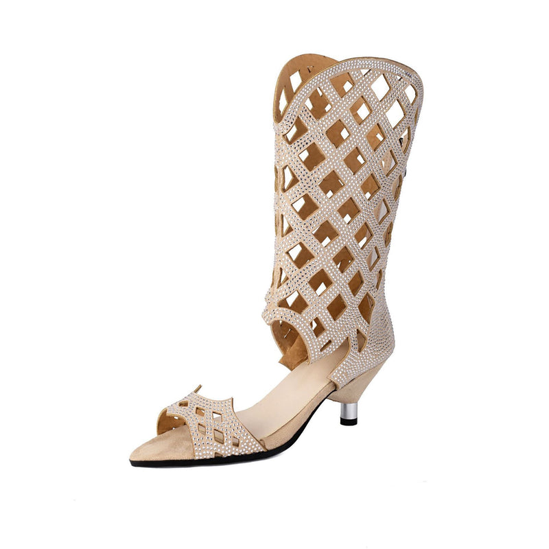 Graceful Orthopedic Sandals for Modern Look