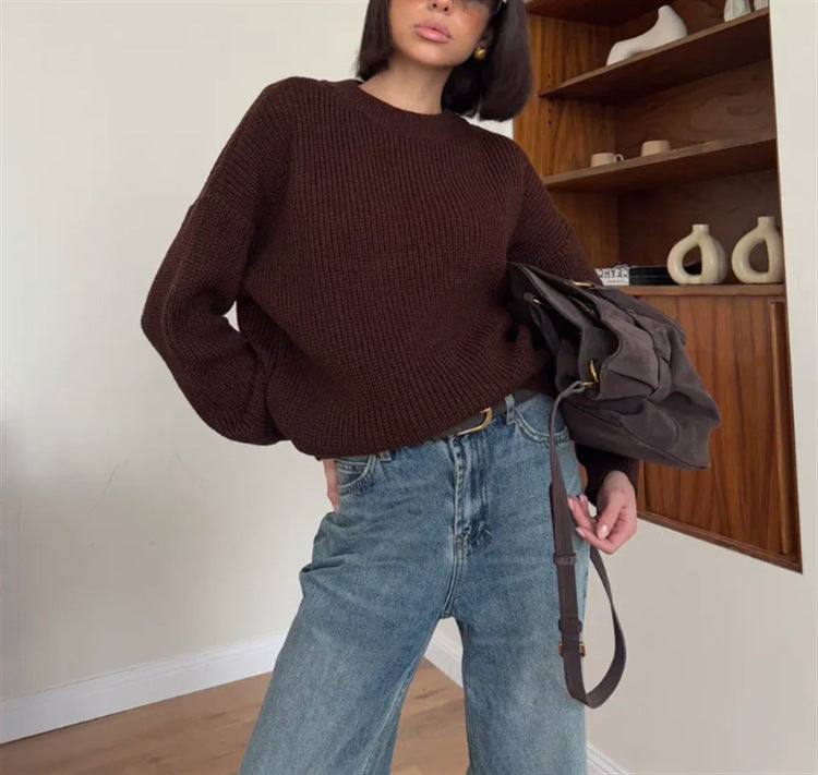 Timeless Vintage Style Pullover
