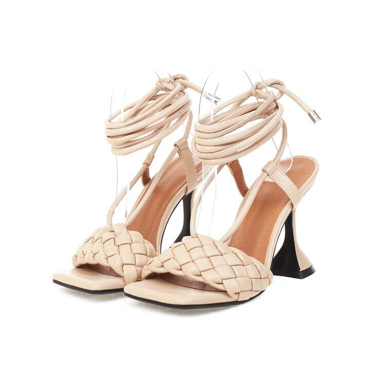 Chic Orthopedic Sandals with Unique Design