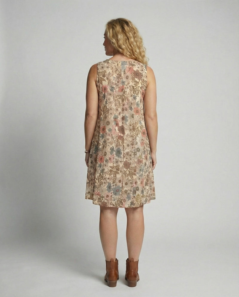 Timeless Vintage Style Garment