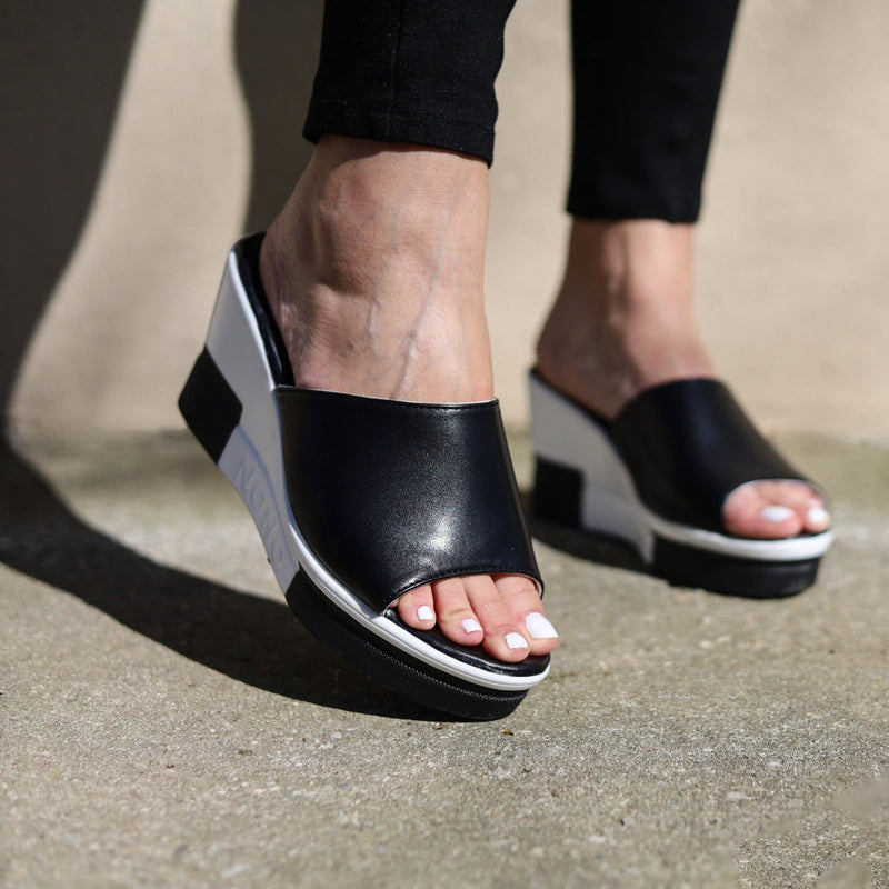 Beautifully Crafted Orthopedic Sandals