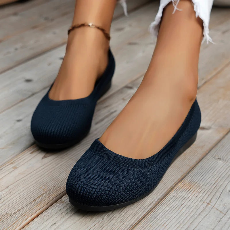 Chic Orthopedic Sneakers with Unique Design