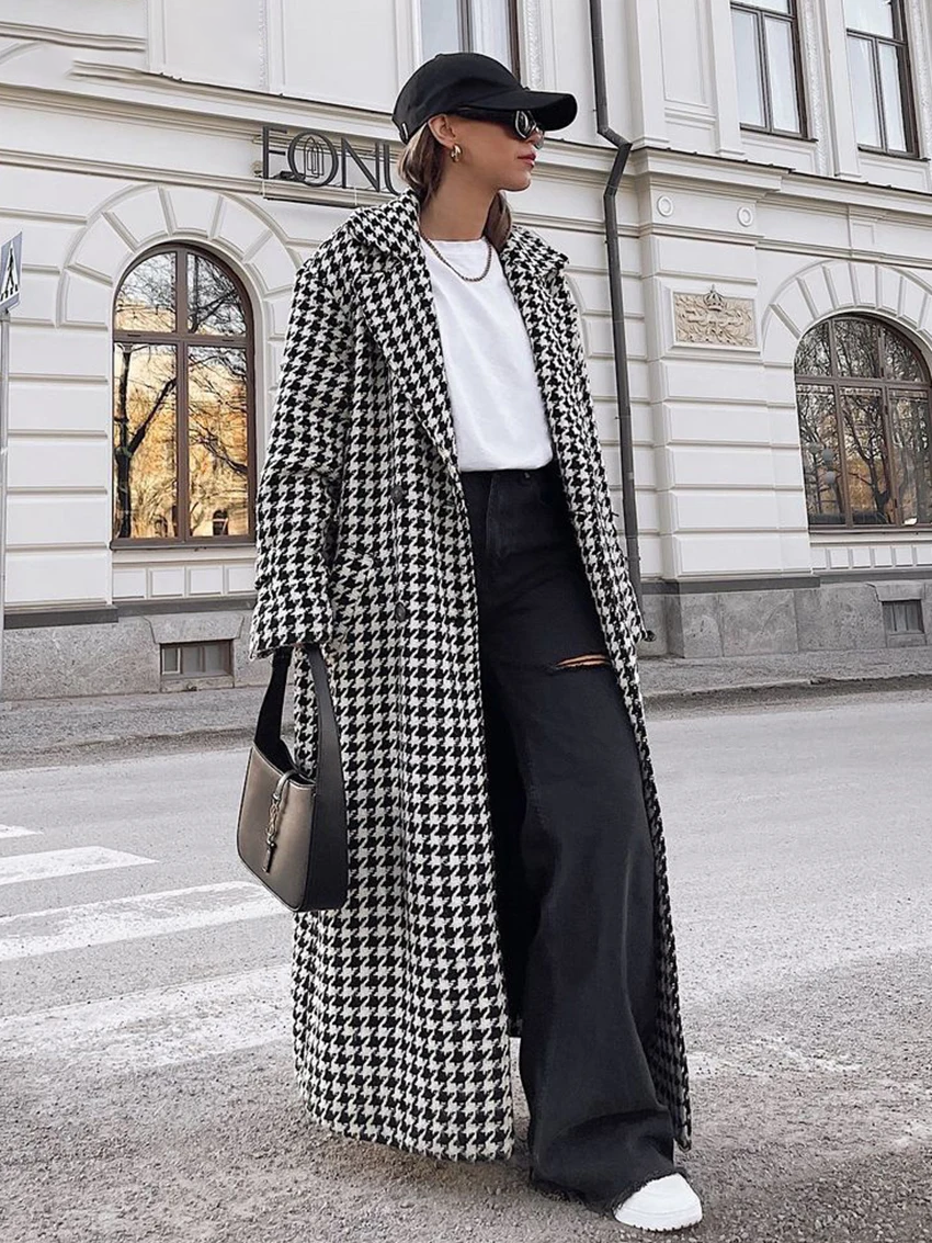 Timeless Vintage Style Coat