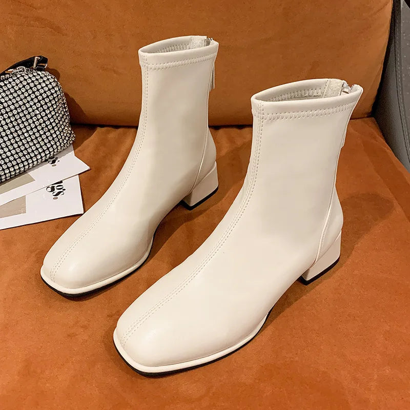 Graceful Orthopedic Boots for Modern Look