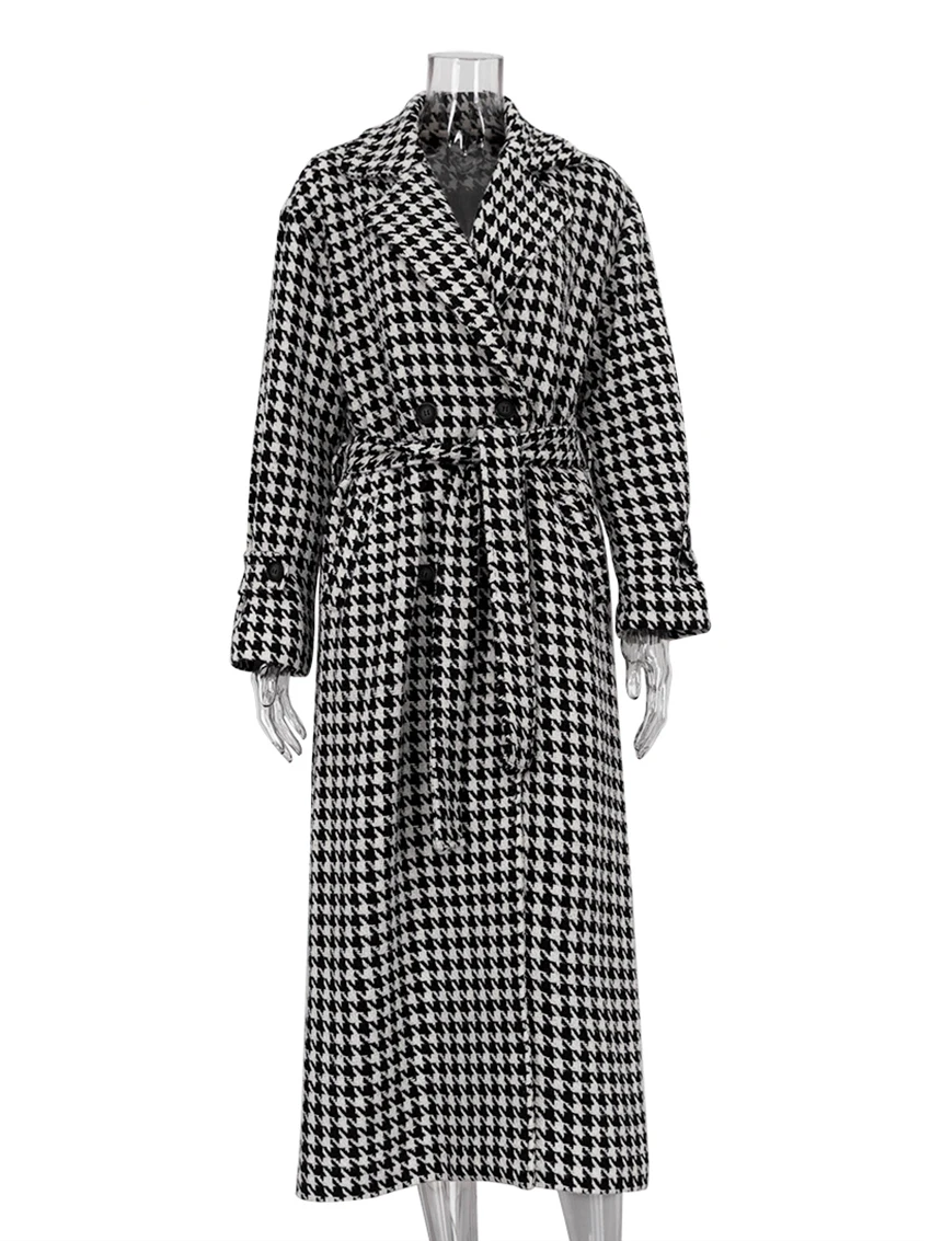 Timeless Vintage Style Coat