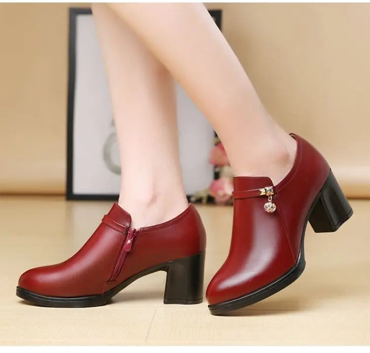 Graceful Orthopedic Boots for Modern Look