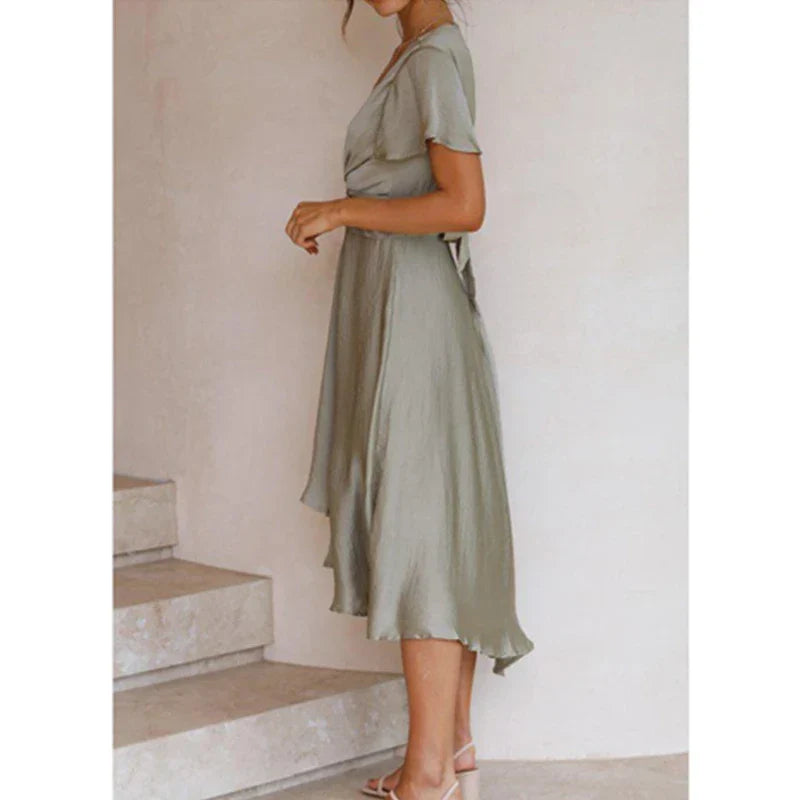 Timeless Vintage Style Dress