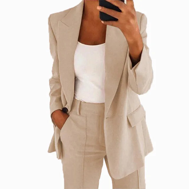 Timeless Vintage Style Jacket