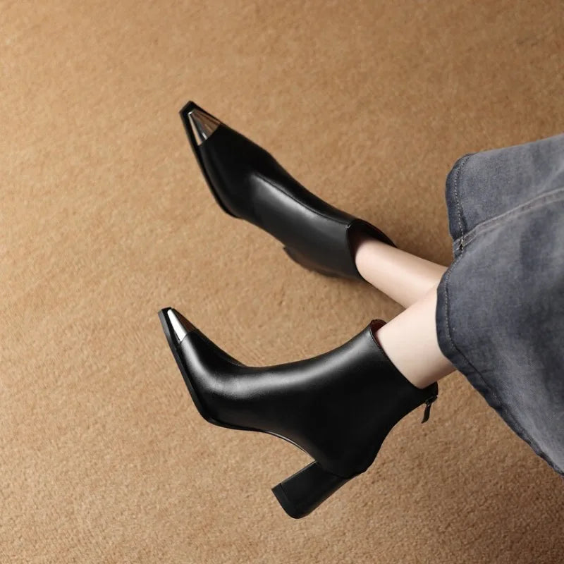 Graceful Orthopedic Boots for Modern Look