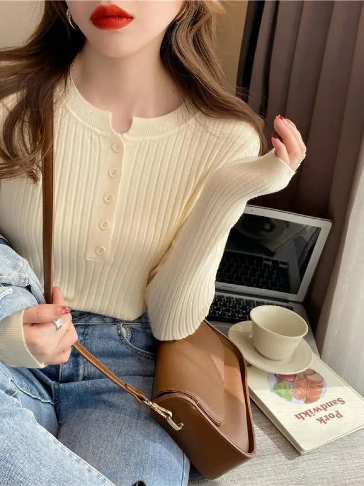 Timeless Vintage Style Sweater