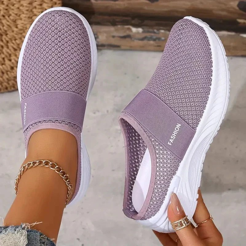 Classic Orthopedic Sneakers with Timeless Style