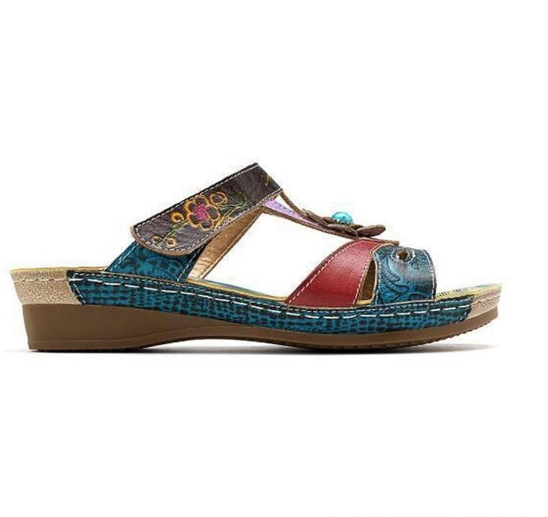 Chic Orthopedic Sandals with Unique Design