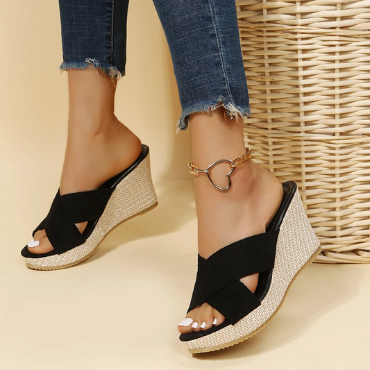 Graceful Orthopedic Sandals for Modern Look