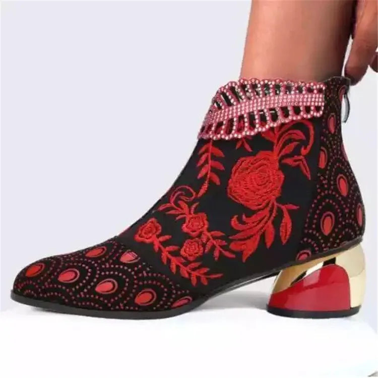 Graceful Orthopedic Boots for Modern Look