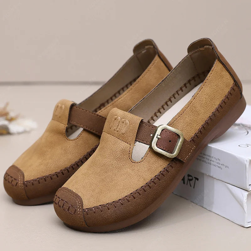 Classic Orthopedic Sneakers with Timeless Style