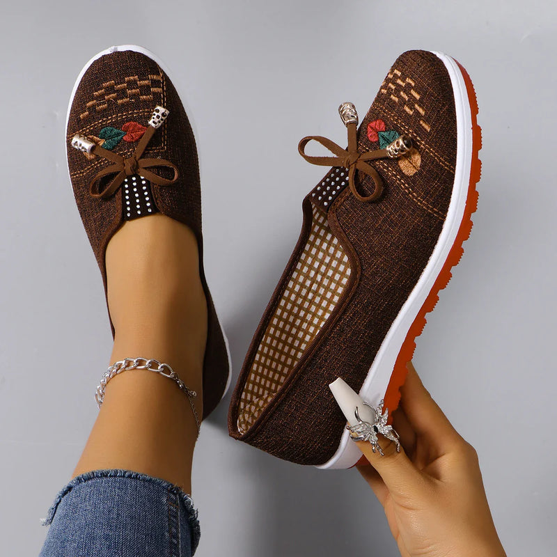 Chic Orthopedic Sneakers with Unique Design