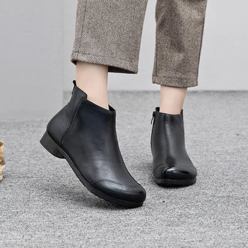 Graceful Orthopedic Boots for Modern Look