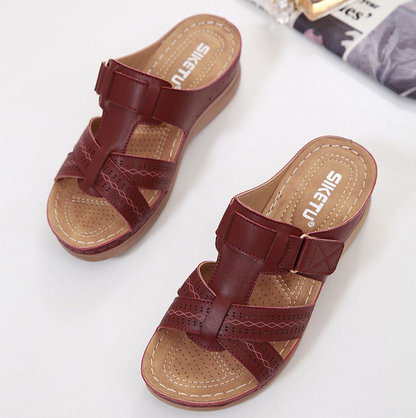 Graceful Orthopedic Sandals for Modern Look