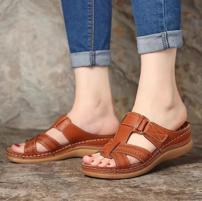 Chic Orthopedic Sandals with Unique Design