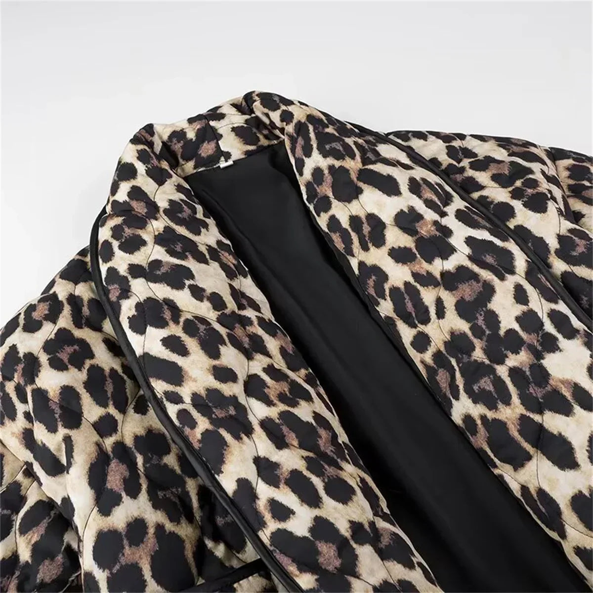 Timeless Vintage Style Jacket
