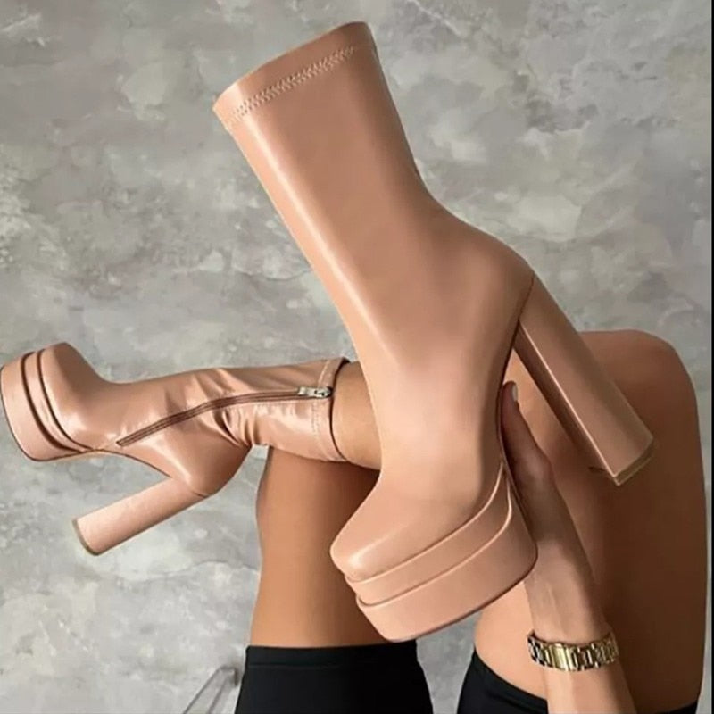 Elegantly Designed Garment