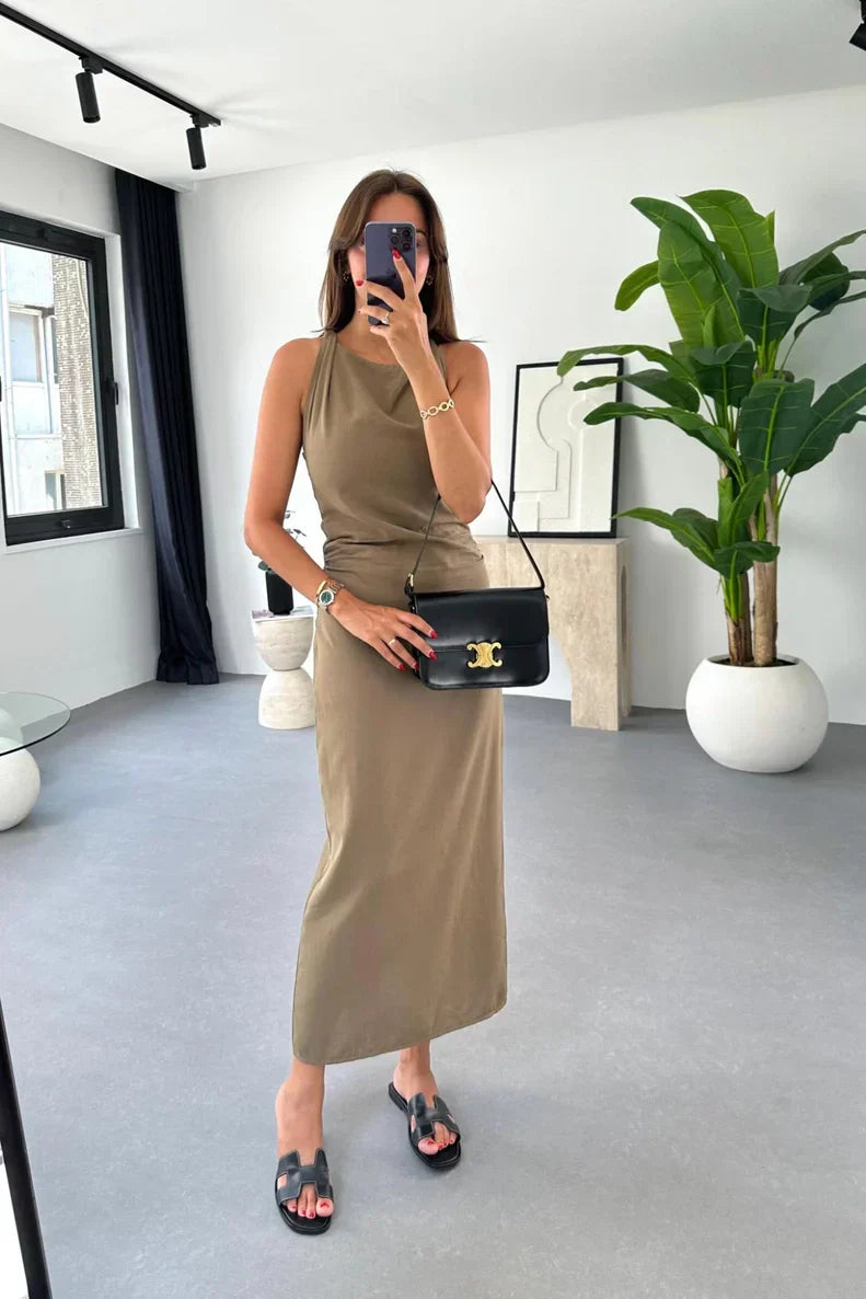 Timeless Vintage Style Dress