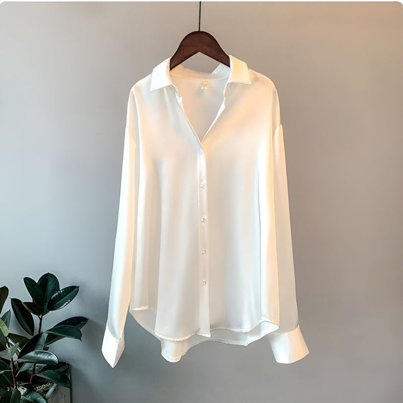 Timeless Vintage Style Blouse