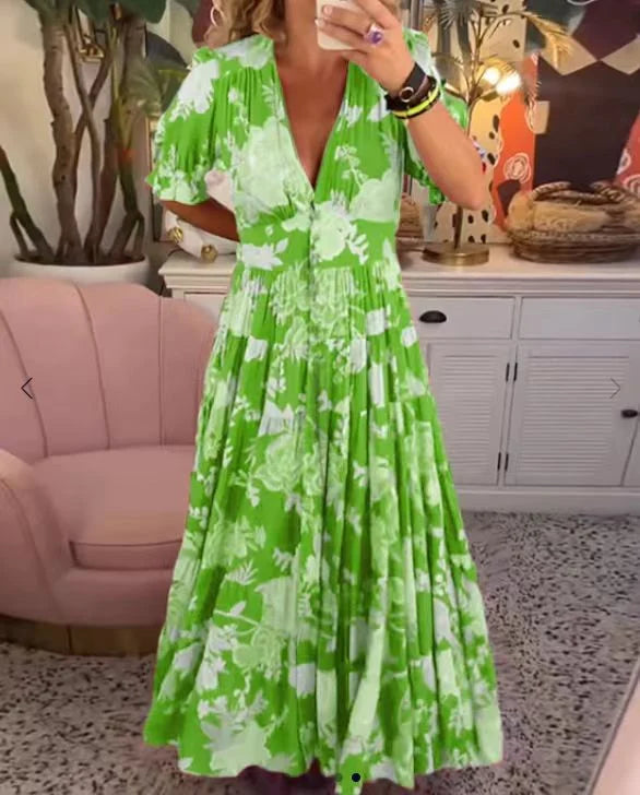Timeless Vintage Style Dress