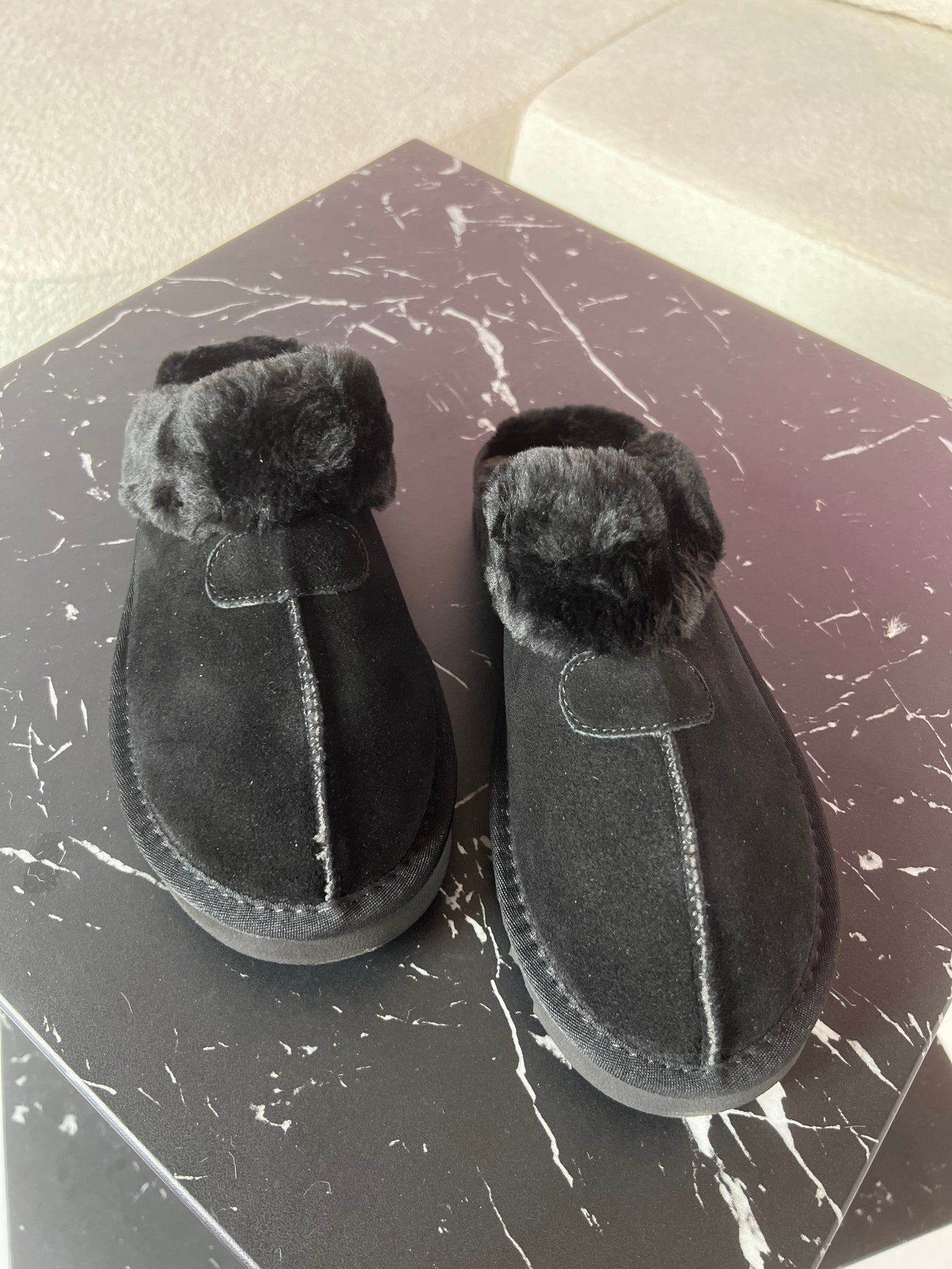Graceful Orthopedic Sandals for Modern Look