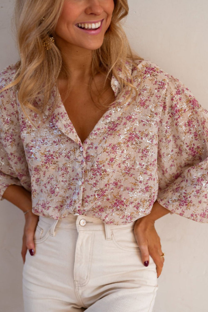 Timeless Vintage Style Shirt