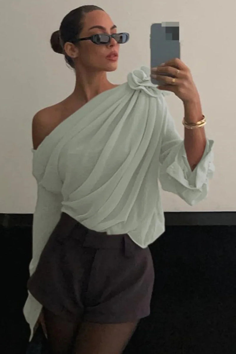 Timeless Vintage Style Blouse
