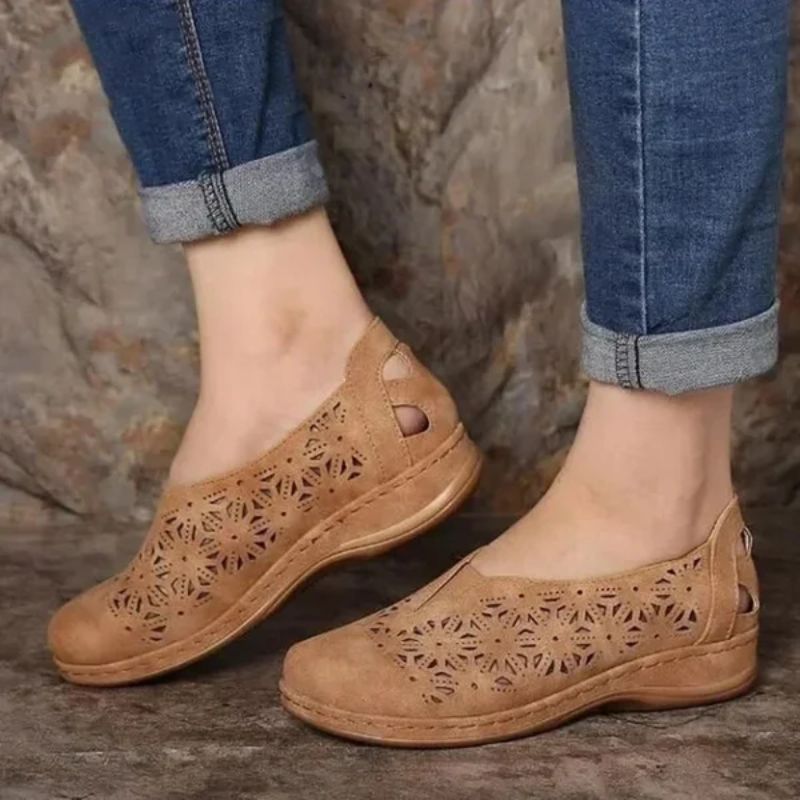 Graceful Orthopedic Sandals for Modern Look