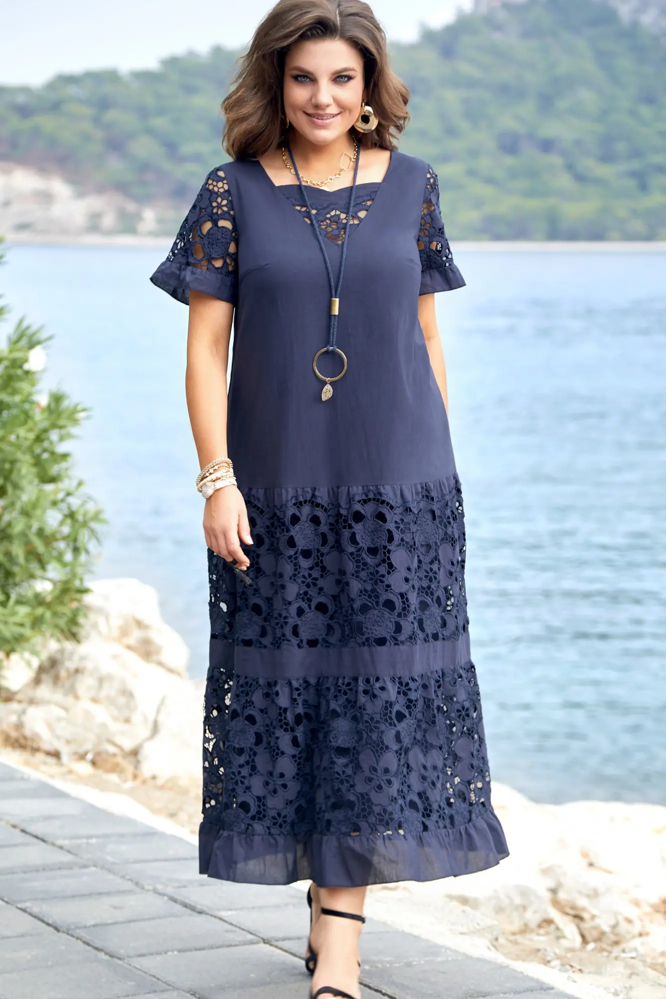 Timeless Vintage Style Dress