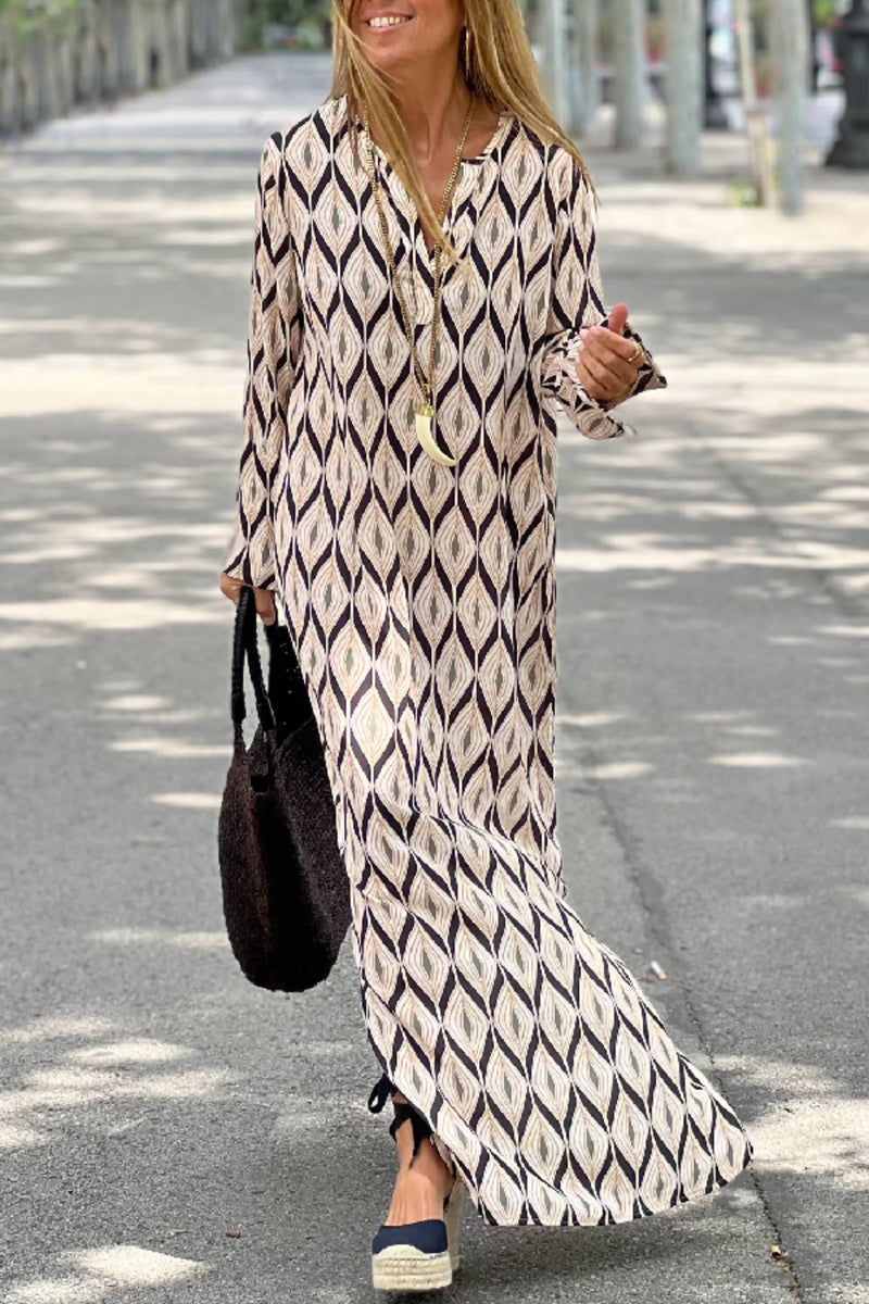 Timeless Vintage Style Dress