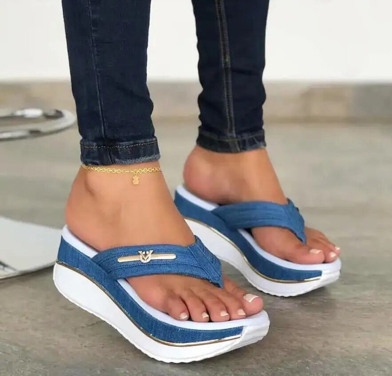Graceful Orthopedic Sandals for Modern Look
