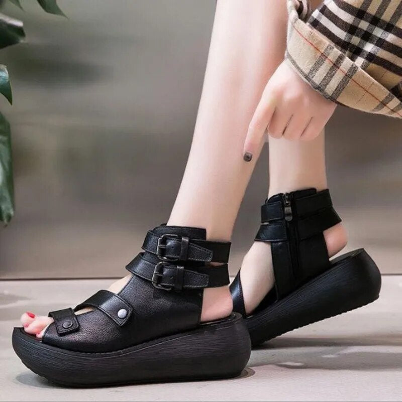 Chic Orthopedic Sandals with Unique Design