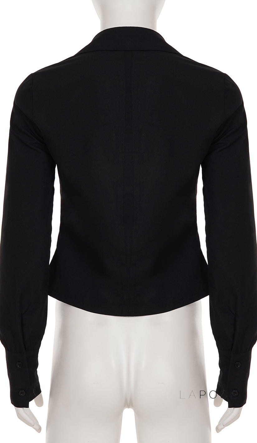 Classic Vintage Shirt with a Flattering Fit