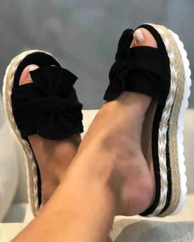 Chic Orthopedic Sandals with Unique Design