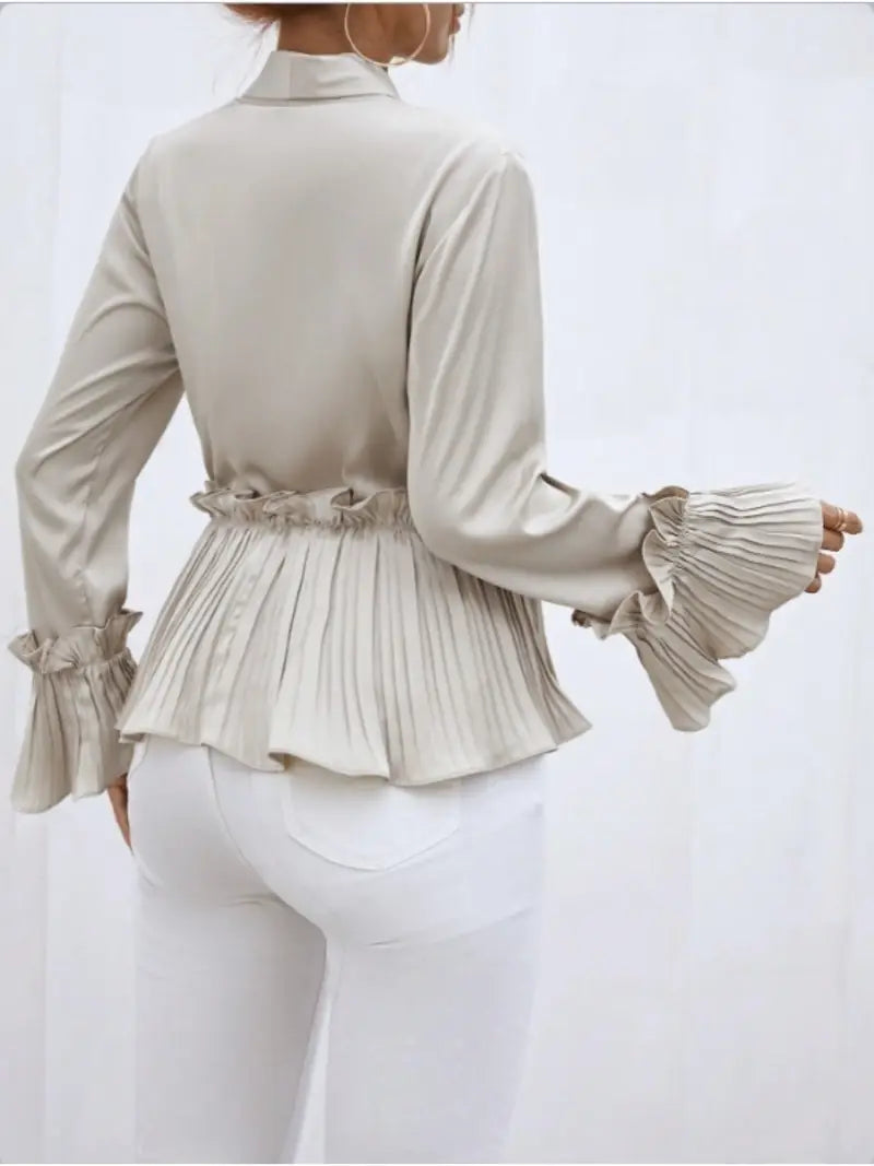 Timeless Vintage Style Blouse