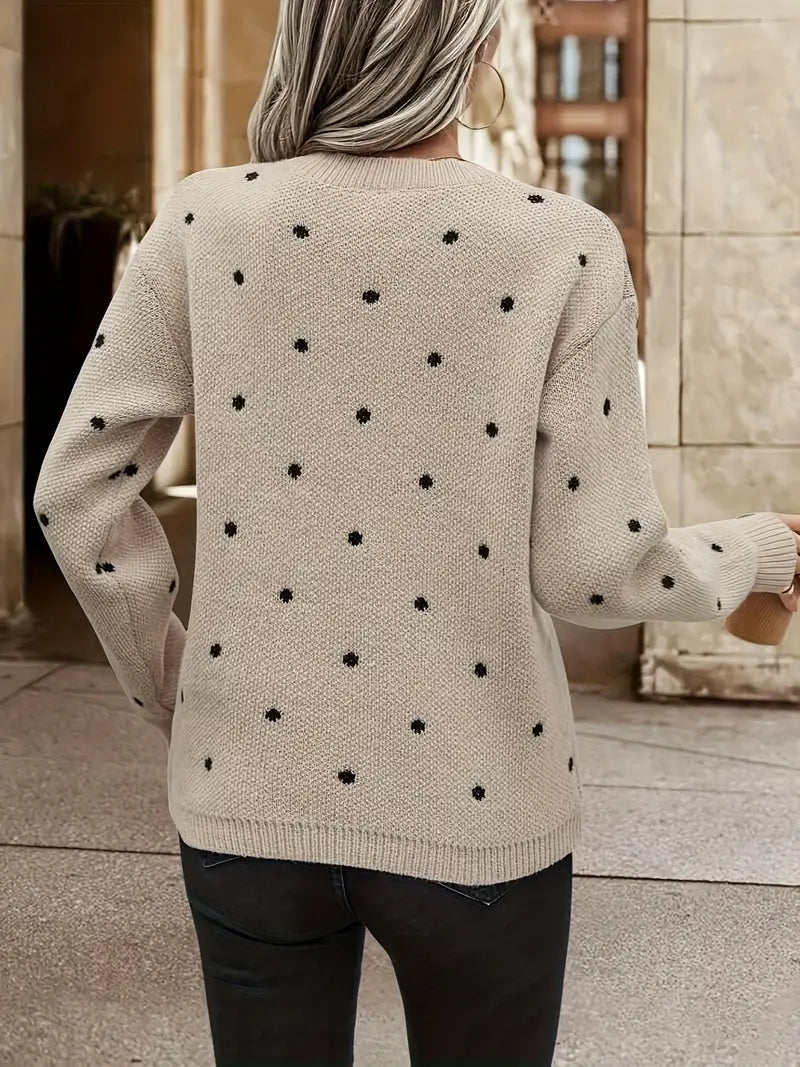 Elegantly Designed Pullover